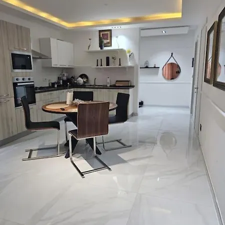 Luxury Sea View Apartment St. Paul's Bay Exterior photo