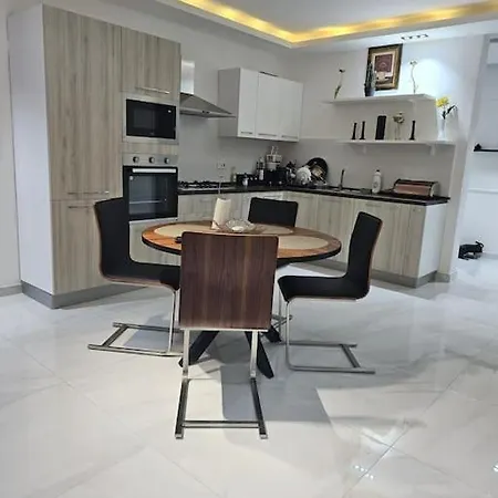 Luxury Sea View Apartment St. Paul's Bay Exterior photo