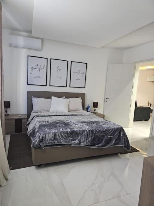 Luxury Sea View Apartment St. Paul's Bay